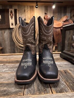 Rodeo Men’s Black Brown Leather Western Cowboy Boots Square Toe Embroidered